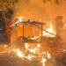 Jamshedpur fire : एमटीएम अस्पताल के पास झोपड़ी दुकानों में लगी आग, देखिये – video Jamshedpur fire : एमटीएम अस्पताल के पास झोपड़ी दुकानों में लगी आग, देखिये – video