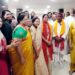 jamshedpur honoured- मानगो नगर निगम की नवनिर्वाचित मेयर सुधा गुप्ता और बन्ना गुप्ता ने साकची बाजार शिव श्याम मंदिर में श्याम बाबा व भोलेनाथ के किए दर्शन, लिया आशीर्वाद, मंदिर कमेटी ने किया सम्मानित