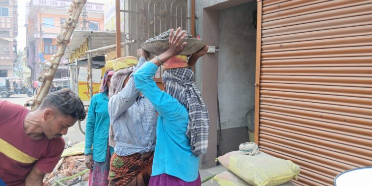 jamshedpur mahila divas- महिला दिवस पर महिला मजदूरों व गृहिणियों को भी सम्मानित करने की जरूरत, तभी दिवस सार्थक, देखिए video