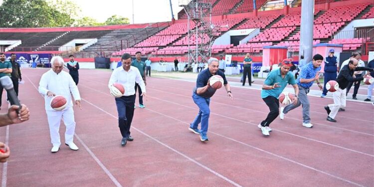 tata steel founders day sports : टाटा के संस्थापक दिवस पर खेल उत्कृष्टता का जश्न, टाटा स्टील ने इंटर-डिविजनल चैंपियंस को किया सम्मानित