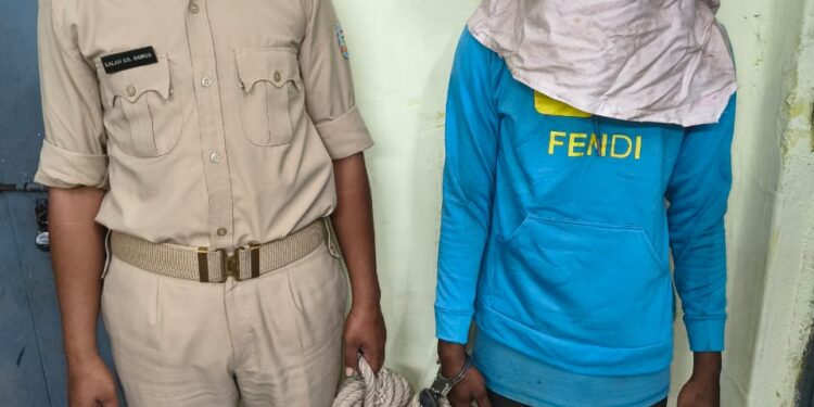 Jamshedpur police action – सिदगोड़ा दुकान में चोरी मामले में एक गिरफ्तार, चोरी का सामान बरामद Jamshedpur police action – सिदगोड़ा दुकान में चोरी मामले में एक गिरफ्तार, चोरी का सामान बरामद