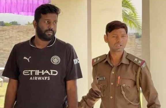 jamshedpur criminal manish singh arresting : जुगसलाई का कुख्यात अपराधी मनीष सिंह को पुलिस ने भेजा जेल, बतायी गिरफ्तारी, कहा – जो पहले दो अपराधी पकड़े गये, उसको आर्म्स मनीष ने ही थमाये थे, जानें पुलिस ने क्या कहा jamshedpur criminal manish singh arresting : जुगसलाई का कुख्यात अपराधी मनीष सिंह को पुलिस ने भेजा जेल, बतायी गिरफ्तारी, कहा – जो पहले दो अपराधी पकड़े गये, उसको आर्म्स मनीष ने ही थमाये थे, जानें पुलिस ने क्या कहा