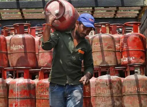 LPG cylinder booking rules changed- एलपीजी सिलेंडर बुकिंग का बदला नियम, घरेलू सिलेंडर अब डिलीवरी के 25 दिन बाद बुक होगा