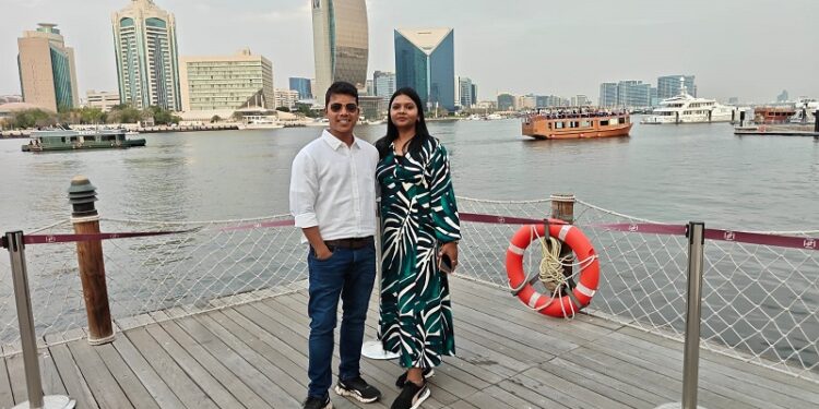 Jharkhand newly couple – झारखंड से हनीमून पर गये कपल दुबई में फंसे, सप्ताह बाद मंगलवार को लौटेंगे स्वदेश