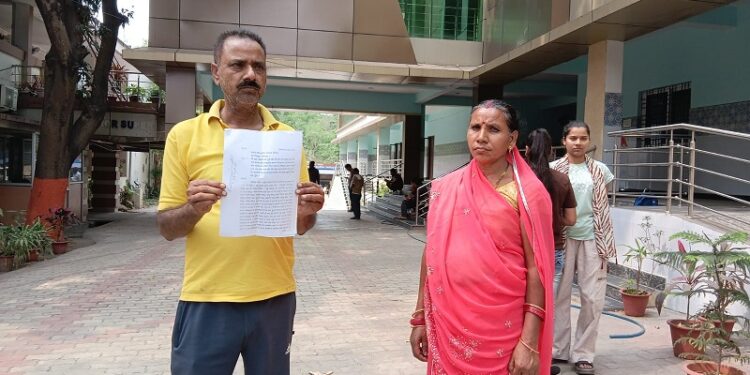 Jamshedpur ssp appeal – परसुडीह के दुकानदार को जान का खतरा, एसएसपी से लगायी सुरक्षा की गुहार, देखिए – video