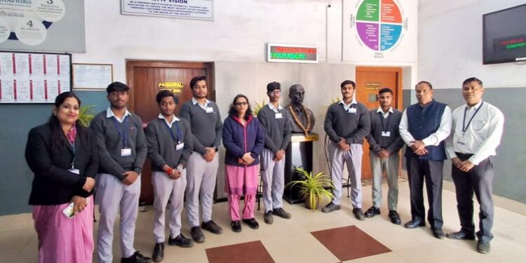 Jamshedpur nttf – एनटीटीएफ गोलमुरी के 6 छात्रों का फैनुक में चयन, 5 लाख के पैकेज पर लॉक Jamshedpur nttf – एनटीटीएफ गोलमुरी के 6 छात्रों का फैनुक में चयन, 5 लाख के पैकेज पर लॉक
