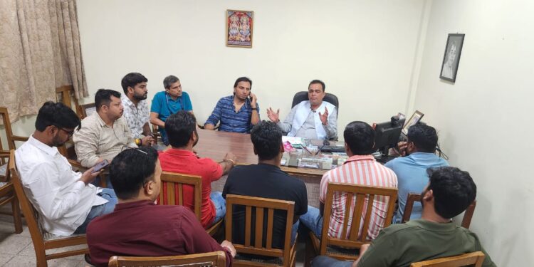 Tata steel wage revision issue : टाटा स्टील में वेज रिवीजन को लेकर कमिटी मेंबर आर या पार की लड़ाई के मूड में, नितेश राज के नेतृत्व में बनेगा मोर्चा