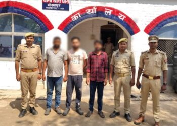 Tata steel theft color sheet seized : टाटा स्टील के चोरी गए लाखों के कलर शीट जब्त, तीन गिरफ्तार