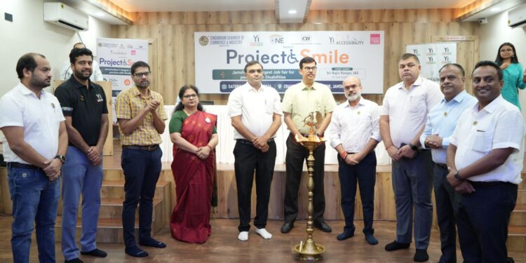 Singhbhum chamber employment recruitment camp-सिंहभूम चैम्बर एवं यंग इंडियन ने दिव्यांगजनों के लिए लगाया रोजगार भर्ती कैम्प, 150 दिव्यांगों के बीच 65 अभ्यर्थियों का विभिन्न कंपनियों में चयन Singhbhum chamber employment recruitment camp-सिंहभूम चैम्बर एवं यंग इंडियन ने दिव्यांगजनों के लिए लगाया रोजगार भर्ती कैम्प, 150 दिव्यांगों के बीच 65 अभ्यर्थियों का विभिन्न कंपनियों में चयन