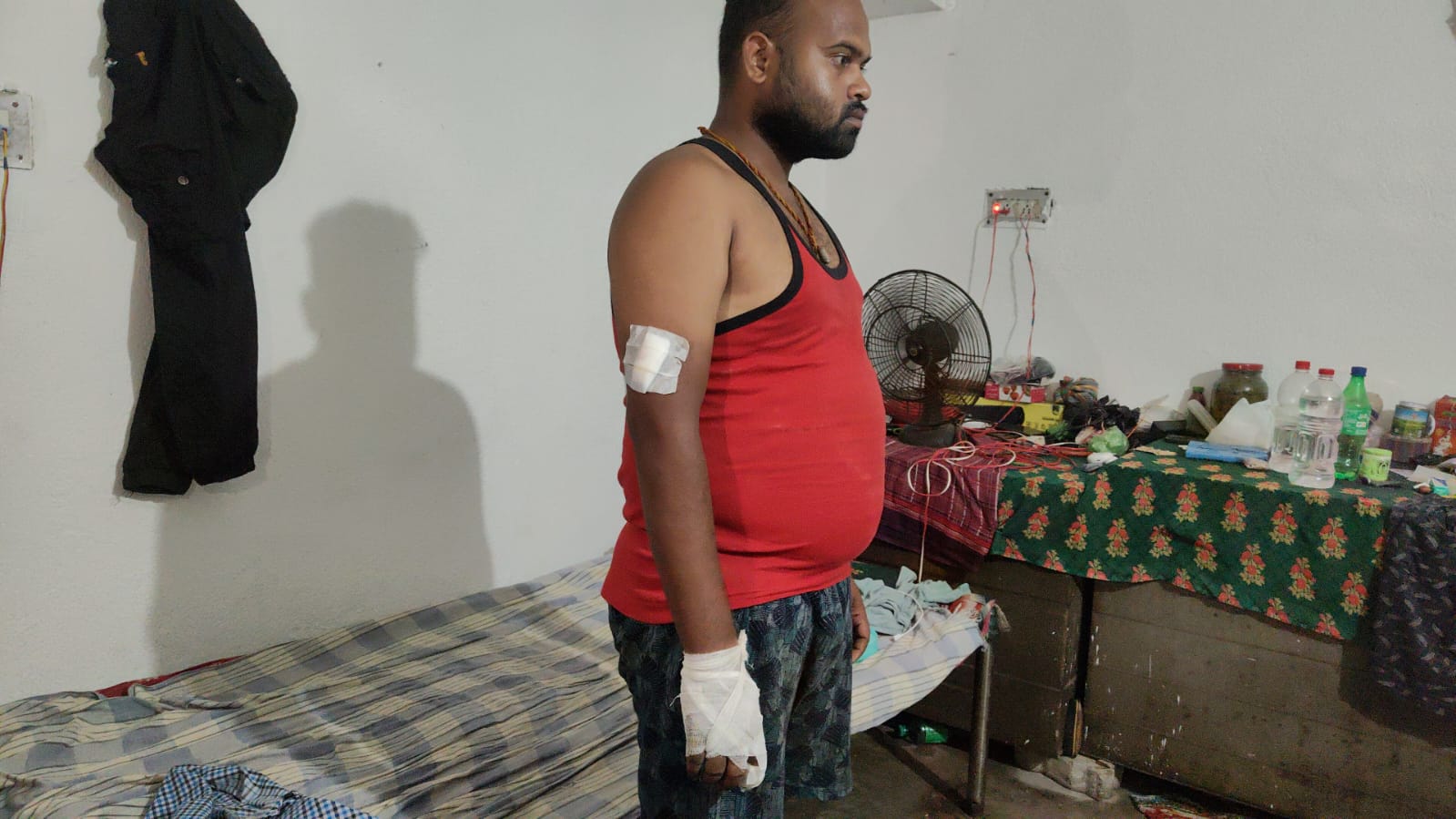Jamshedpur weapon attack : जमशेदपुर में फिर चली चापड़, बिरसानगर का युवक हुआ घायल, पुलिस मामले की जांच में जुटी