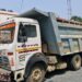 jamshedpur mining department-कोवाली में जिला खनन पदाधिकारी ने की कार्रवाई, बिना चालान खनिज परिवहन मामले में हाइवा को पकड़ा, थाने को सौंपा