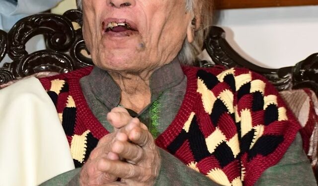 Bashir Badr passes away- नही रहे मशहूर शायर बशीर बद्र, भोपाल में ली अंतिम सांस, काफी दिनों से चल रहे थे बीमार Bashir Badr passes away- नही रहे मशहूर शायर बशीर बद्र, भोपाल में ली अंतिम सांस, काफी दिनों से चल रहे थे बीमार