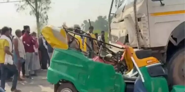 bihar road accident-बिहार के खगड़िया में सड़क हादसा, ट्रक व ऑटो में ट्रक्कर, 7 की मौत, चार घायल
