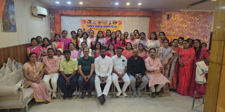 jamshedpur kshatriya samaj sampoorn bharat- क्षत्रिय समाज संपूर्ण भारत ने स्थापना दिवस सह महाराणा प्रताप की जयंती समारोह का किया आयोजन, मेधावी विद्यार्थियों को किया गया सम्मानित jamshedpur kshatriya samaj sampoorn bharat- क्षत्रिय समाज संपूर्ण भारत ने स्थापना दिवस सह महाराणा प्रताप की जयंती समारोह का किया आयोजन, मेधावी विद्यार्थियों को किया गया सम्मानित