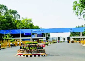 Tata motors block closure : टाटा मोटर्स में 29, 30 मई व एक जून को कर्मचारी लेंगे कंपेन्सेटरी आफ, 2 से 4 जून तक होगा ब्लॉक क्लोजर, सात दिनों बाद खुलेगी कंपनी