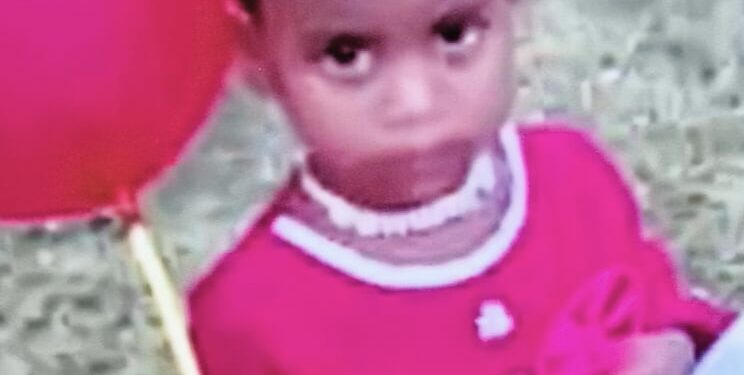 Jamshedpur child missing – साकची बाजार में खरीदारी के दौरान 3 वर्षीय बच्ची लापता, पिता ने थाना में लगाई गुहार Jamshedpur child missing – साकची बाजार में खरीदारी के दौरान 3 वर्षीय बच्ची लापता, पिता ने थाना में लगाई गुहार