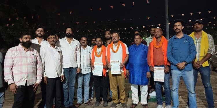 Jamshedpur Kshatriya karani sena : क्षत्रिय करणी सेना की जिला इकाई का हुआ विस्तार, महाराणा प्रताप जयंती को धूम धाम से मनाने का निर्णय Jamshedpur Kshatriya karani sena : क्षत्रिय करणी सेना की जिला इकाई का हुआ विस्तार, महाराणा प्रताप जयंती को धूम धाम से मनाने का निर्णय