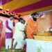 Jamshedpur rural shreeram katha : गोपालपुर में श्रीराम कथा के दूसरे दिन उमड़ी भक्तों की भीड़,  भक्ति के रस में सराबोर होते रहे ग्रामीण श्रद्धालु