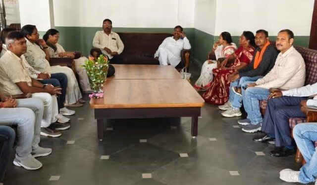saraikela bjp- खरसावां में भाजपा का दो दिवसीय प्रशिक्षण शिविर 30-31 मई को saraikela bjp- खरसावां में भाजपा का दो दिवसीय प्रशिक्षण शिविर 30-31 मई को
