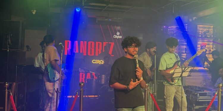jamshedpur cultural event : सांस्कृतिक संध्या “रंगरेज़” ने संगीत प्रेमियों का दिल जीत, जमशेदपुर के लोग हुए मस्त jamshedpur cultural event : सांस्कृतिक संध्या “रंगरेज़” ने संगीत प्रेमियों का दिल जीत, जमशेदपुर के लोग हुए मस्त