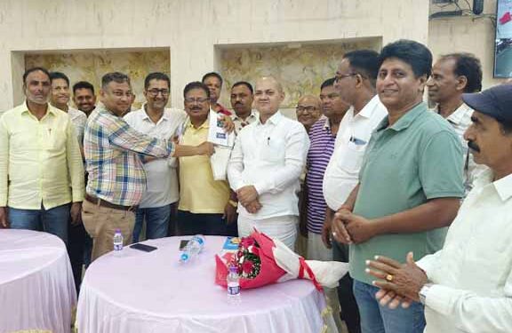 adityapur jagriti club- जागृति क्लब के संस्थापक योगेंद्र प्रसाद गुप्ता को आदित्यपुर- गम्हरिया विकास समिति ने किया सम्मानित