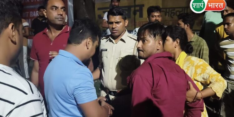 jamshedpur accident- गोलमुरी में सड़क दुर्घटना में बाइक सवार घायल, एमजीएम में भर्ती