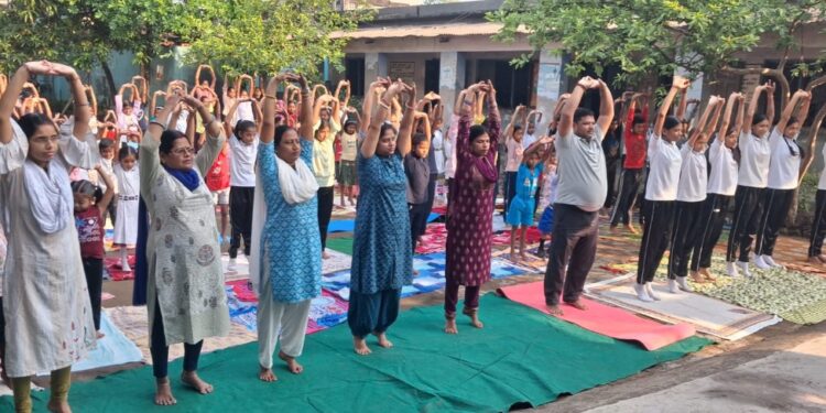 jamshedpur Summer Camp-सामुदायिक उच्च विद्यालय बारीगोड़ा में बच्चों का चार दिवसीय समर कैंप का भव्य शुभारंभ jamshedpur Summer Camp-सामुदायिक उच्च विद्यालय बारीगोड़ा में बच्चों का चार दिवसीय समर कैंप का भव्य शुभारंभ