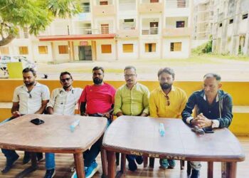 Jamshedpur student : कोल्हान छात्र मोर्चा ने कोल्हान विश्वविद्यालय के सीनेट व सिंडिकेट सदस्य का अभिनंदन, छात्रों के मामले को लेकर जोरदार आंदोलन की तैयारी Jamshedpur student : कोल्हान छात्र मोर्चा ने कोल्हान विश्वविद्यालय के सीनेट व सिंडिकेट सदस्य का अभिनंदन, छात्रों के मामले को लेकर जोरदार आंदोलन की तैयारी