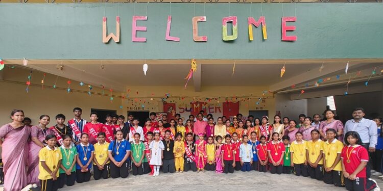 Xavier public school dorkasai : जेवियर पब्लिक स्कूल डोरकासाई में तीन दिवसीय समर कैंप का भव्य समापन, प्रतिभागियों को किया गया सम्मानित Xavier public school dorkasai : जेवियर पब्लिक स्कूल डोरकासाई में तीन दिवसीय समर कैंप का भव्य समापन, प्रतिभागियों को किया गया सम्मानित