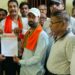 Jamshedpur bjp protest : बिरसानगर भाजपा मंडल ने बिजली कार्यालय पर बोला धावा, बिजली की आंख मिचौनी को लेकर आक्रोश, देखिये – video Jamshedpur bjp protest : बिरसानगर भाजपा मंडल ने बिजली कार्यालय पर बोला धावा, बिजली की आंख मिचौनी को लेकर आक्रोश, देखिये – video