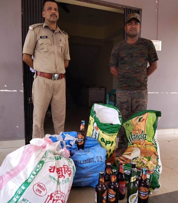 Saraikela excise department action : इचागढ़ और सिन्नी में उत्पाद विभाग की कार्रवाई, लाखों रुपये की नकली शराब जब्त, सिन्नी में दो अवैध शराब भट्ठियों को किया ध्वस्त