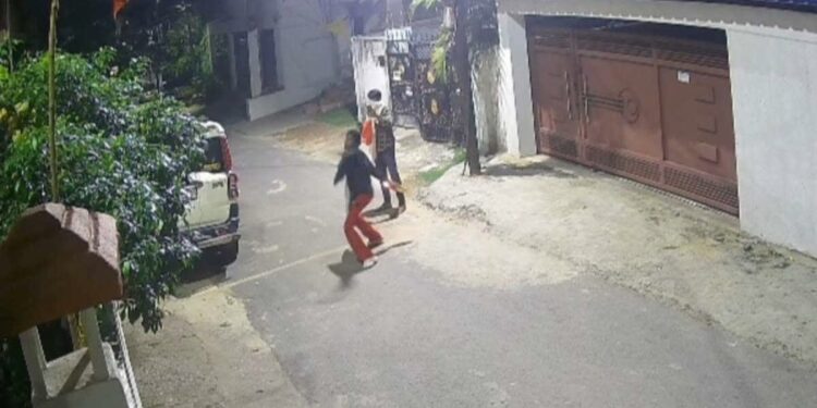 Jharkhand rss office attack : झारखंड में आरएसएस के दफ्तर में हुए हमला में शामिल अपराधियों का इंटरनेशनल कनेक्शन, एनआइए को सौपी गयी जांच