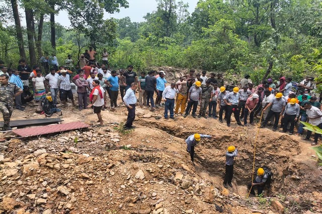 jharkhand ramghar incident- रामगढ़ में बड़ा हादसा, जहरीली गैस रिसाव से चार लोगों की मौत, अवैध खनन पर प्रशासन की कार्यशैली पर उठाये गए सवाल – Sharp Bharat News