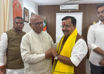 jamshedpur mla saryu meet bjp national president- भाजपा के राष्ट्रीय अध्यक्ष नितिन नवीन से मिले विधायक सरयू राय, कई विषयों पर हुई चर्चा jamshedpur mla saryu meet bjp national president- भाजपा के राष्ट्रीय अध्यक्ष नितिन नवीन से मिले विधायक सरयू राय, कई विषयों पर हुई चर्चा