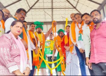 jamshedpur bjp : हूल दिवस पर जमशेदपुर भाजपा ने हूल के नायकों को अर्पित की श्रद्धांजलि, किया शहीदों को याद