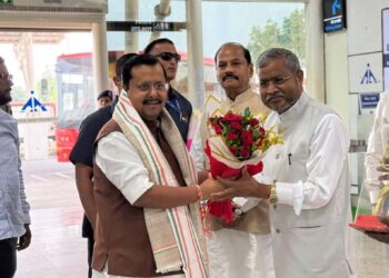 BJP national president in ranchi- भाजपा के राष्ट्रीय अध्यक्ष नितिन नवीन दो दिवसीय दौरे पर रांची पहुंचे, हुआ भव्य स्वागत BJP national president in ranchi- भाजपा के राष्ट्रीय अध्यक्ष नितिन नवीन दो दिवसीय दौरे पर रांची पहुंचे, हुआ भव्य स्वागत