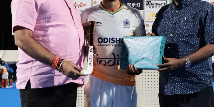 World class hockey match- नवल टाटा हॉकी अकादमी के आशीष तानी पूर्ति ने पाकिस्तान के खिलाफ चार गोल दागकर भारत को अंडर 18 एशिया कप के फाइनल में पहुंचाया