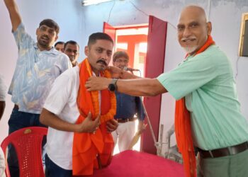 jamshedpur rural ucil union- यूसिल की मान्यता प्राप्त यूनियन यूरेनियम मजदूर संघ का हुआ पुनर्गठन, मुकेश कुमार महामंत्री व आनंद महतो बने अध्यक्ष, वीणा पानी टुडू बनी कार्यकारी अध्यक्ष jamshedpur rural ucil union- यूसिल की मान्यता प्राप्त यूनियन यूरेनियम मजदूर संघ का हुआ पुनर्गठन, मुकेश कुमार महामंत्री व आनंद महतो बने अध्यक्ष, वीणा पानी टुडू बनी कार्यकारी अध्यक्ष