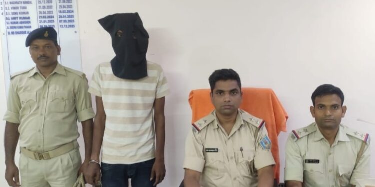 jamshedpur police action- जमशेदपुर पुलिस को मिली कामयाबी, उलीडीह से 38 पुड़िया ब्राउन शुगर के साथ एक युवक को किया गिरफ्तार, भेजा जेल