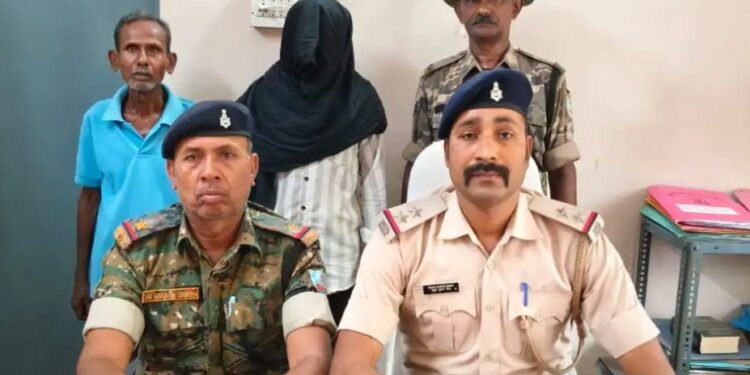 saraikela police action- खरसावां पुलिस को मिली सफलता, लंबे समय से फरार चल रहे आरोपी को धर दबोचा, भेजा जेल