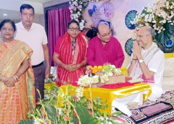 jamshedpur bhagwat katha- बिष्टुपुर में श्रीकृष्ण-सुदामा की महिमा का गुणगान के साथ भागवत कथा ने लिया विश्राम, मनुष्य के जीवन में मित्रता की अहम भूमिका- सीताराम शास्त्री