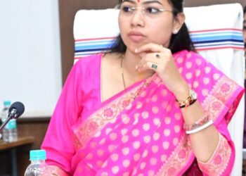 jamshedpur east mla purnima sahu : भीषण गर्मी में निर्बाध बिजली आपूर्ति के लिए जमशेदपुर पूर्वी की विधायक पूर्णिमा साहू ने जेबीवीएनएल के महाप्रबंधक को लिखा पत्र, ट्रांसफार्मरों की क्षमता वृद्धि व नये ट्रांसफार्मर लगाने की रखी मांग