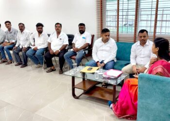 jamshedpur east mla purnima sahu : भालूबासा के विस्थापित दुकानदारों के पुनर्वास को लेकर सक्रिय हुईं जमशेदपुर पूर्वी की विधायक पूर्णिमा साहू, प्रभावित सभी छह दुकानदारों को शीघ्र होगा दुकान आवंटन