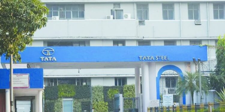 tata steel wage agreement : टाटा स्टील के कर्मचारियों का वेतन बढ़ोत्तरी का हो गया फैसला, समझौता कुछ घंटो बाद, इन बिंदूओं पर बनी सहमति