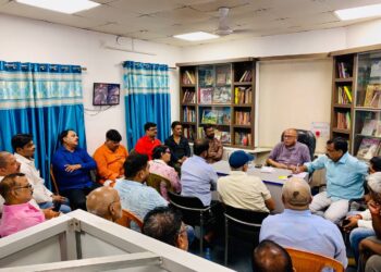 jamshedpur mla saryu roy meeting-मानगो में पानी नहीं तो आंदोलन,जेएनएसी क्षेत्र की समस्याओं को लेकर कार्यकर्ता मिलेंगे पदाधिकारियों से,सरयू राय की अध्यक्षता में बिष्टुपुर में प्रमुख कार्यकर्ताओं की सुबह और शाम में हुई बैठक