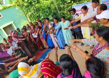 west-singhbhum ckp awareness campaign-90 दिवसीय जागरूकता अभियान के तहत चैनपुर पंचायत में नशा मुक्ति व विधिक जागरूकता शिविर आयोजित west-singhbhum ckp awareness campaign-90 दिवसीय जागरूकता अभियान के तहत चैनपुर पंचायत में नशा मुक्ति व विधिक जागरूकता शिविर आयोजित