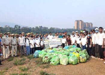 Jamshedpur cleanliness drive – सोनारी दोमुहानी घाट पर चलाया गया स्वच्छता अभियान, पर्यावरण-अनुकूल जीवनशैली अपनाने की अपील Jamshedpur cleanliness drive – सोनारी दोमुहानी घाट पर चलाया गया स्वच्छता अभियान, पर्यावरण-अनुकूल जीवनशैली अपनाने की अपील