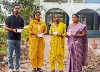 Jamshedpur skill center- बागुनहातु स्किल सेंटर में उत्पादन व प्रशिक्षण केंद्र में महिलाओं ने बढ़ चढ़कर लिया हिस्सा