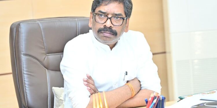 Jharkhand cm review meeting : मुख्यमंत्री हेमन्त सोरेन ने पेयजल एवं स्वच्छता विभाग के अद्यतन कार्य प्रगति की समीक्षा की, मुख्यमंत्री ने कहा – पेयजल की उपलब्धता जनजीवन से जुड़ा विषय, इन कार्यों में किसी भी प्रकार की शिथिलता स्वीकार्य नही Jharkhand cm review meeting : मुख्यमंत्री हेमन्त सोरेन ने पेयजल एवं स्वच्छता विभाग के अद्यतन कार्य प्रगति की समीक्षा की, मुख्यमंत्री ने कहा – पेयजल की उपलब्धता जनजीवन से जुड़ा विषय, इन कार्यों में किसी भी प्रकार की शिथिलता स्वीकार्य नही