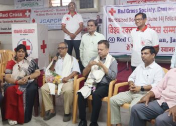 Jamshedpur rural health camp – शंकरदा पंचायत भवन में स्वास्थ्य शिविर आयोजित, 60 ग्रामीणों का हुआ स्वास्थ्य परीक्षण Jamshedpur rural health camp – शंकरदा पंचायत भवन में स्वास्थ्य शिविर आयोजित, 60 ग्रामीणों का हुआ स्वास्थ्य परीक्षण